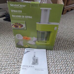 SilverCrest Vegetable or Fruit  Spiralizer